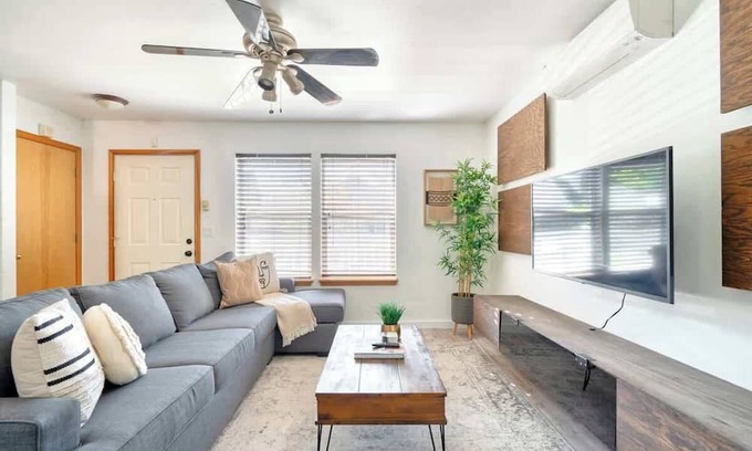 Alberta Arts District House | Alberta Arts Luxury, Sleeps 4, Walk Score 99