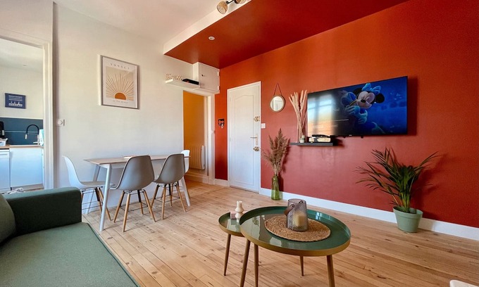 Merlimont-Plage Apartment | Apartment 'À 100m De La Plage' with Balcony and Wi-Fi