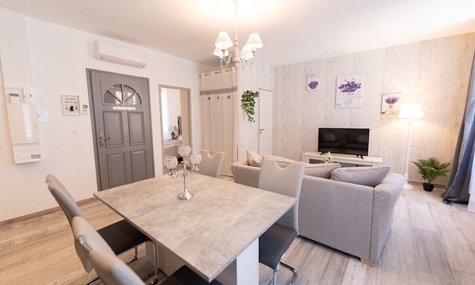 Riez Apartment | Charm and Character in the Heart of riez