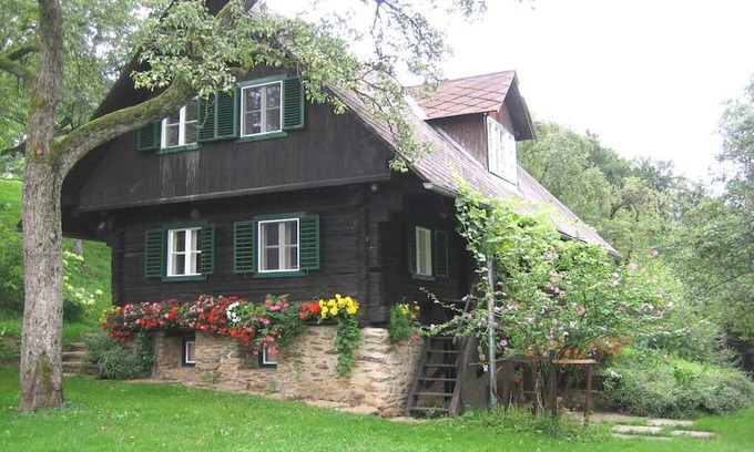 Schwanberg House | The Höller Comfortable holiday residence