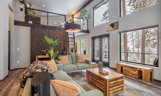 Cle Elum Cabin | Turkey Ridge Valley Vista