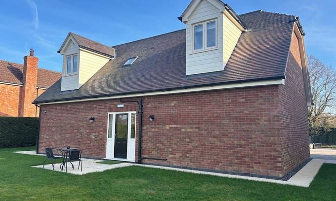 Horncastle Apartment | Upper Pentlands - One bedroom luxury apartment with gym (pet-friendly)