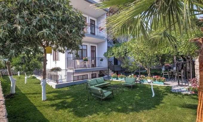 Tekirova House | 1+1 denize yakın daire