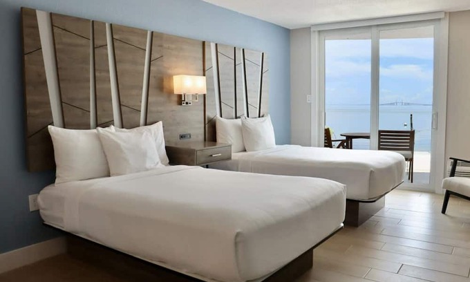 Pinellas Point House | A Slice of Paradise: Relax, Play, & Indulge in Unique St Pete Experience!