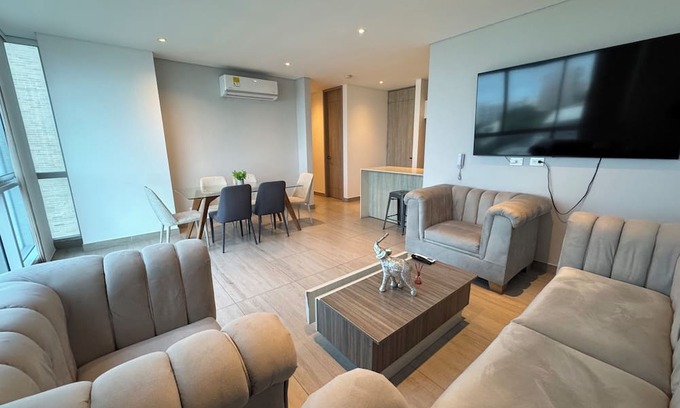 Barranquilla Apartment | Cozy 2-bedroom apartment in charming Barranquilla with WiFi, AC