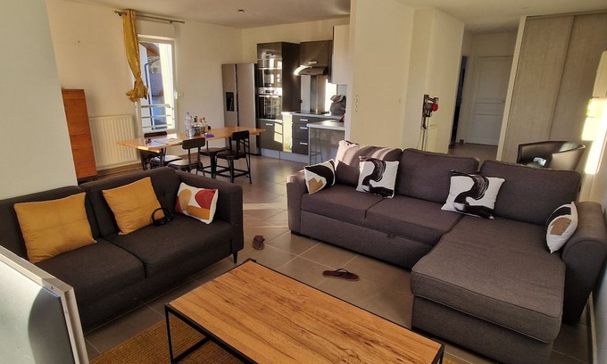 Prevessin-Moens Apartment | Magnificent apartment