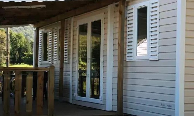 Oust House | MOBIL-HOME COUFLENS with covered terrace sleeps 6