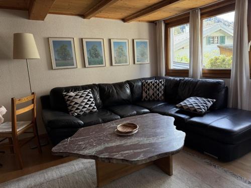 Schwanden Apartment | Revier beim Dorfbrunnen