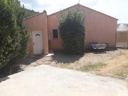 Saint-Zacharie Apartment | Charmant appartement a Saint Zacharie 26 m² jardin prive