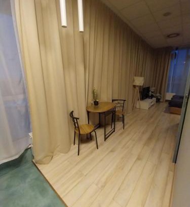 Wlochy Apartment | Zlatarooms 423