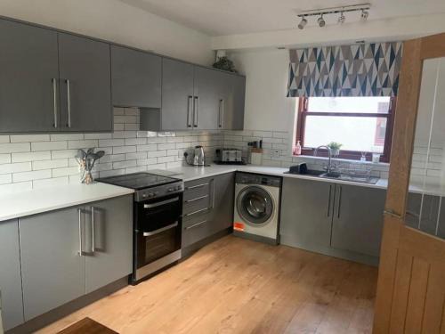 Wick House | Central 3 Bedroom Townhouse